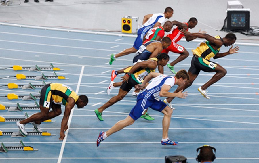 Bolt false starts in the men's 100 metres final at the IAAF World Championships in Daegu